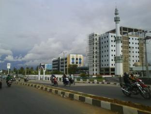 Oyo 1114 Denpasar Hotel 3*